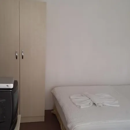 Tuzun Bed and Breakfast