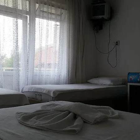 Tuzun Bed and Breakfast Akcay (Edremit)
