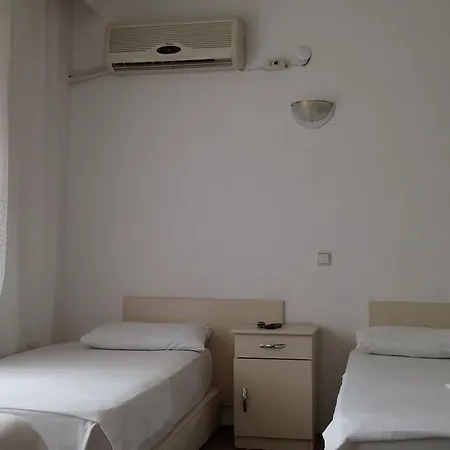 Tuzun Bed & Breakfast *